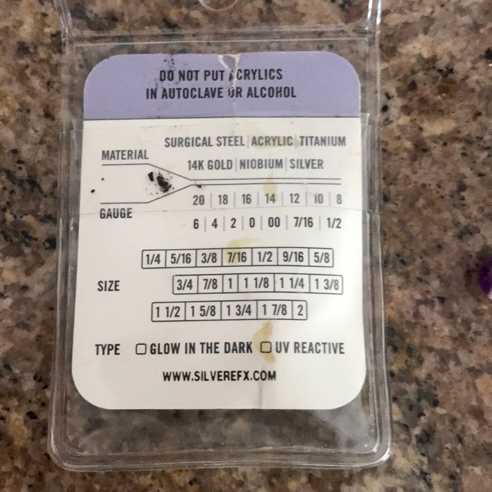 Belly Button Ring - Picture 2 of 3